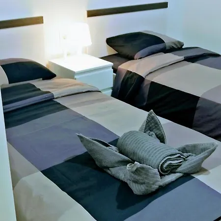 Lägenhet Pula-center *